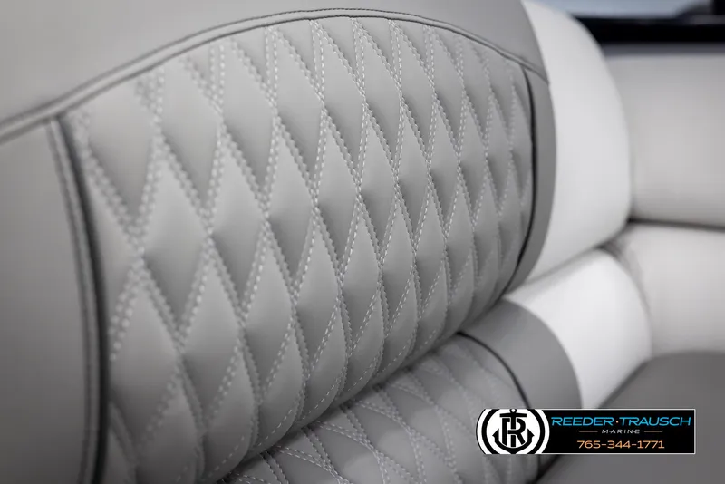 Slide: The Image of Avalon 2785 Excalibur EL 2024 - 51