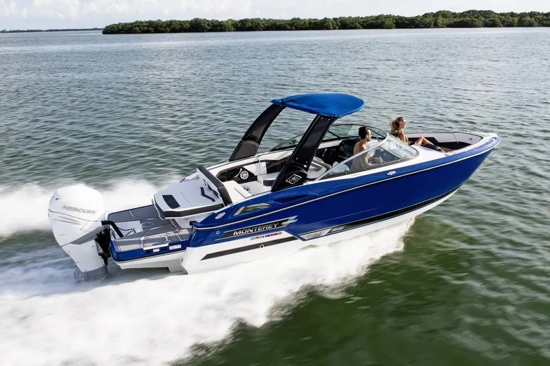 Slide: The Image of 2024 Monterey 275 Super Sport boat cruising on open water. - 21