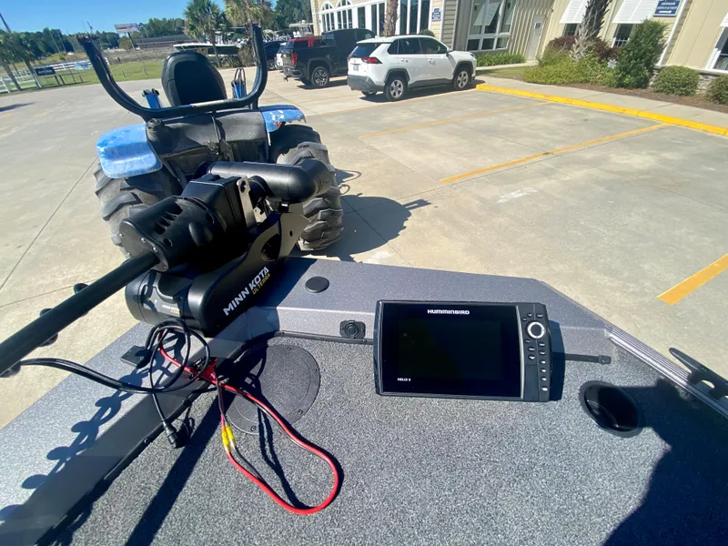 Slide: The Image of 2023 Crestliner 1600 Storm boat with Minn Kota trolling motor and Humminbird fish finder. - 13