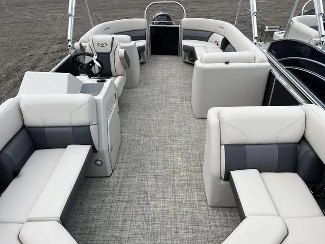 Slide: The Image of Harris Cruiser 210 CW 2023 - 4