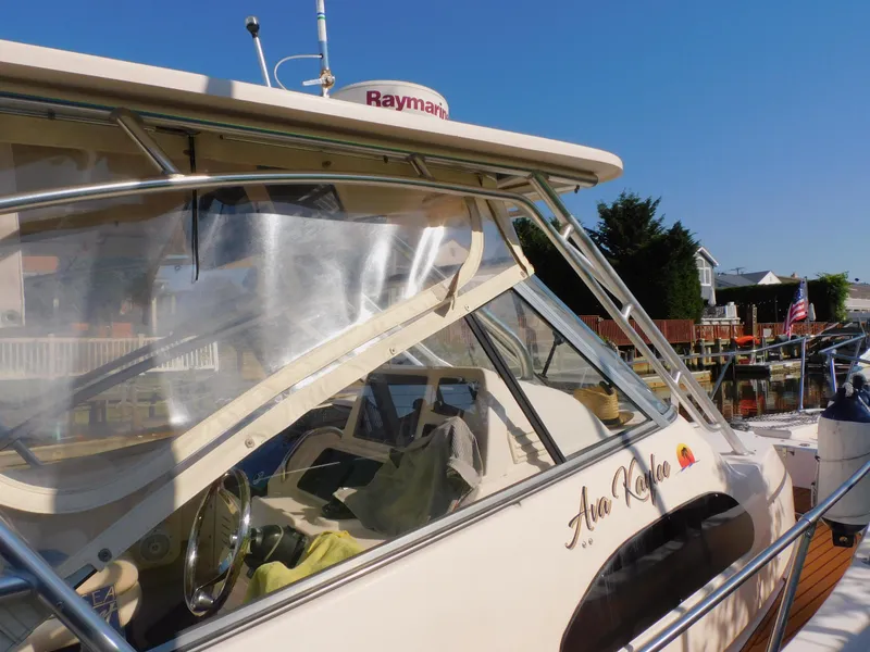 Slide: The Image of Grady-White Marlin 300 2012 - 10