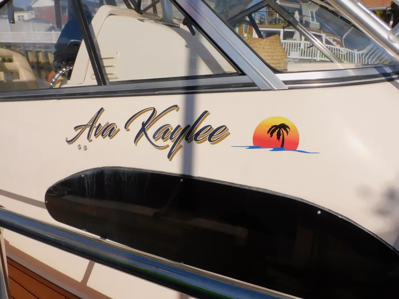 Slide: The Image of Grady-White Marlin 300 2012 - 4