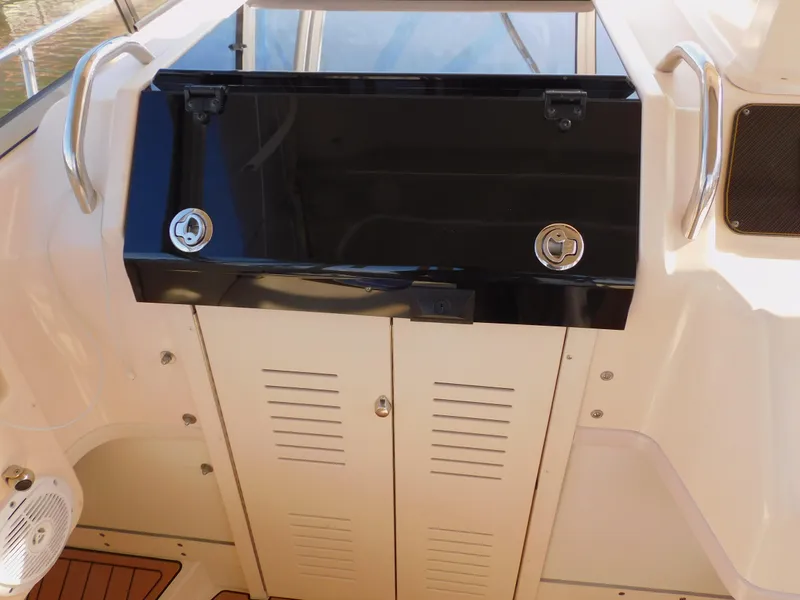 Slide: The Image of Grady-White Marlin 300 2012 - 47