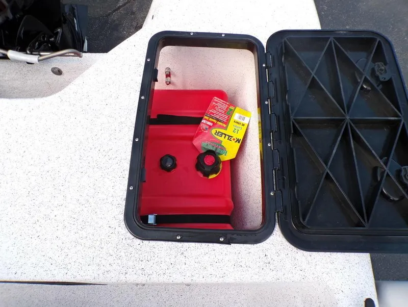 Slide: The Image of Minn Kota PowerDrive trolling motor on Skiff 160 PRO-Vee, 2024 model, in a showroom. - 4