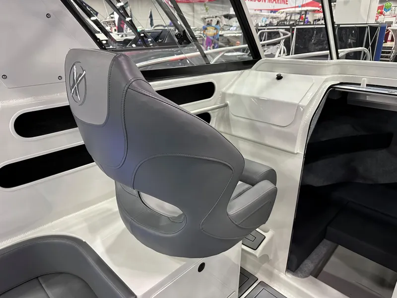 Slide: The Image of Bolstered Seat - 15