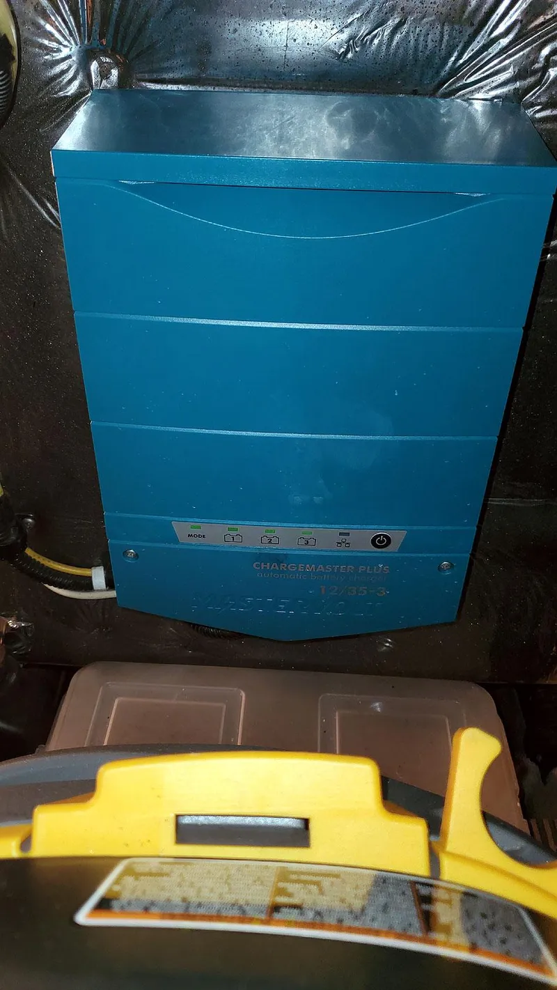 Slide: The Image of Battery Charger Inverter - 48