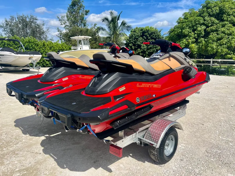 Slide: The Image of 2022 Yamaha WaveRunner VX Cruisers Limited on a trailer, ready for adventure. - 4
