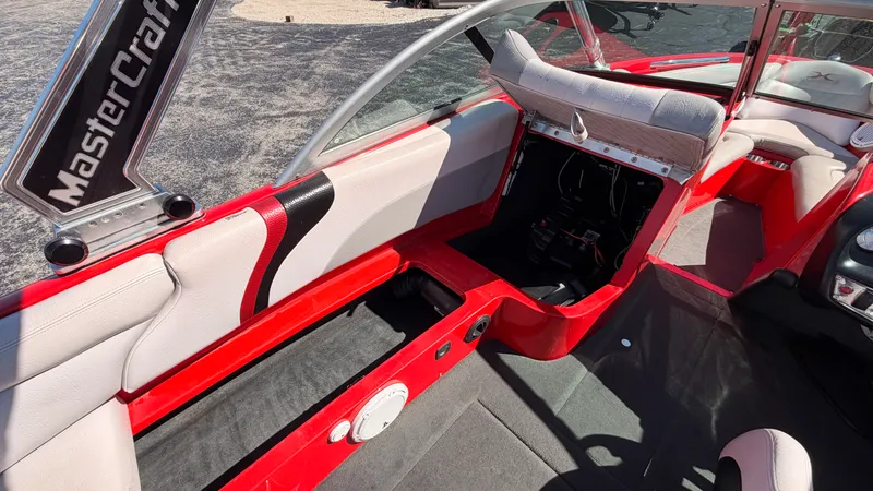 Slide: The Image of Mastercraft X-1 2007 - 19