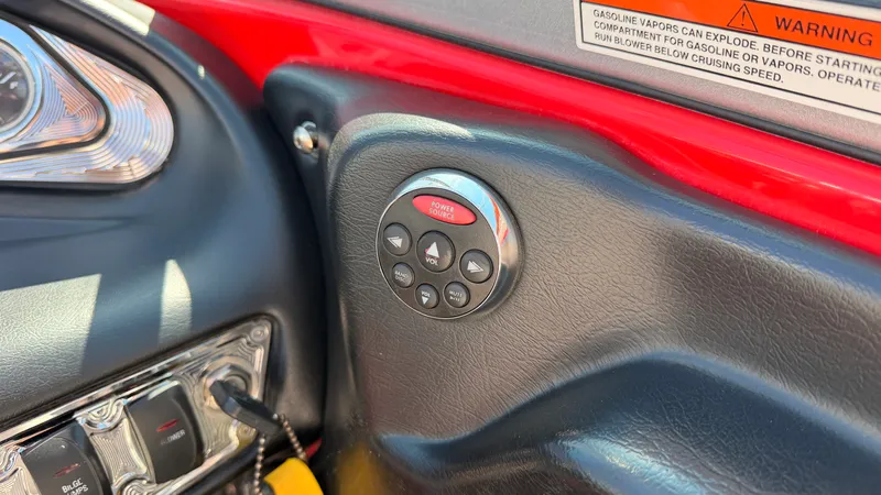 Slide: The Image of Mastercraft X-1 2007 - 30