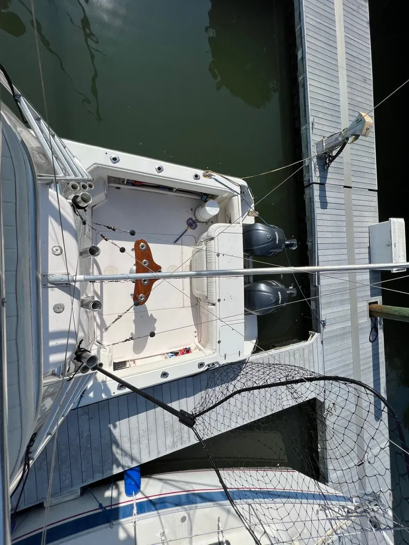 Slide: The Image of Grady White 330 Express - 16