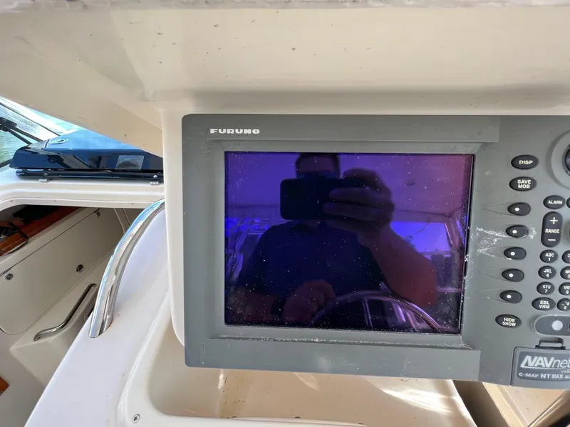 Slide: The Image of Grady White 330 Express - 17