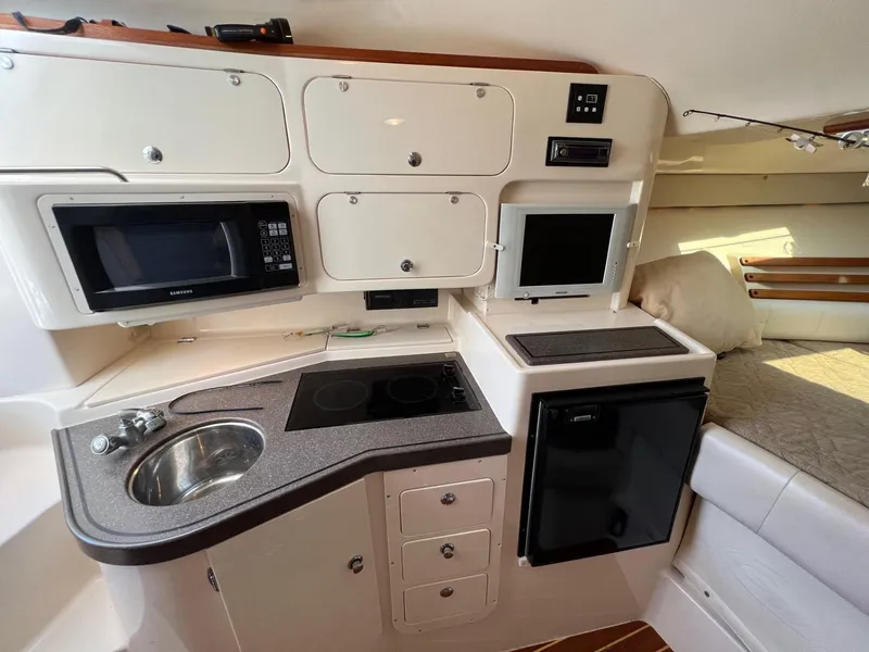 Slide: The Image of Grady White 330 Express - 23