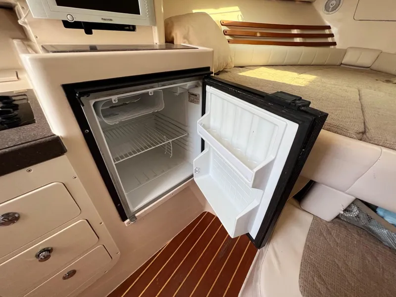 Slide: The Image of Grady White 330 Express - 26