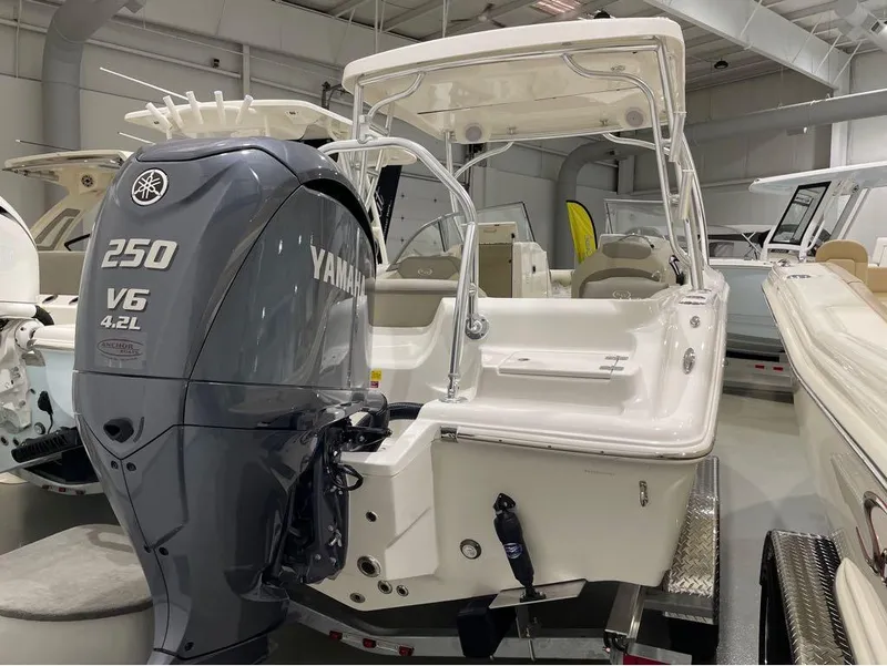 Slide: The Image of 2024 Key West 239 DFS boat with Yamaha 250 V6 4.2L engine in showroom. - 28