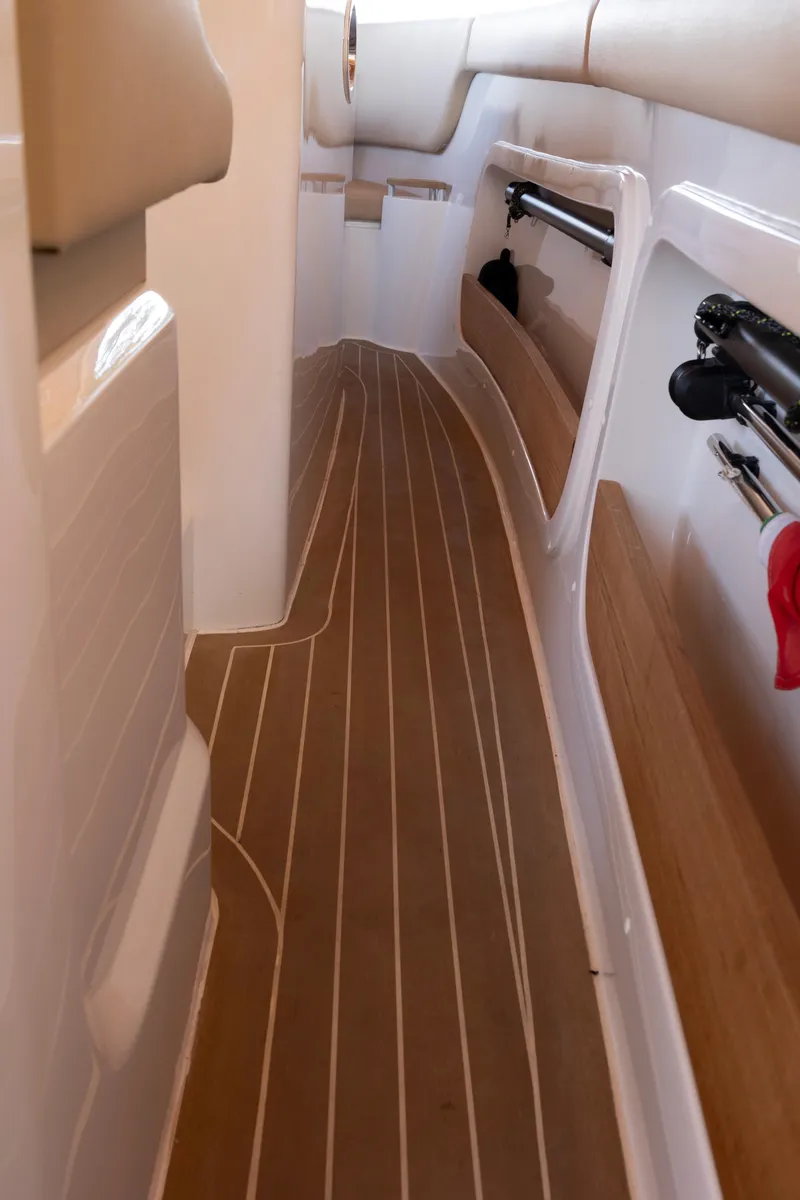 Slide: The Image of Comitti ISOLA 33 Sport SD 2022 - 89