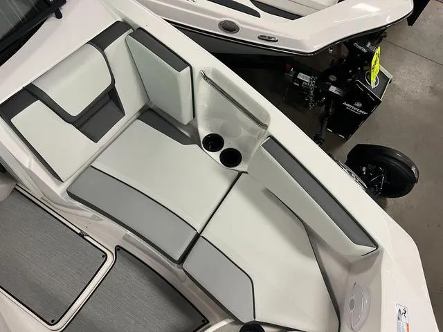 Slide: The Image of Yamaha SX220 2024 - 21