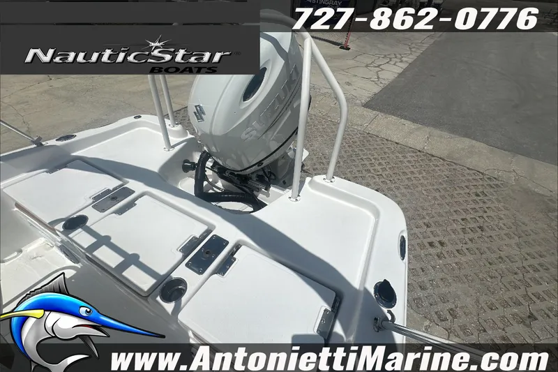 Slide: The Image of 2024 NauticStar 211 Hybrid boat with Suzuki engine at Antonietti Marine. - 12