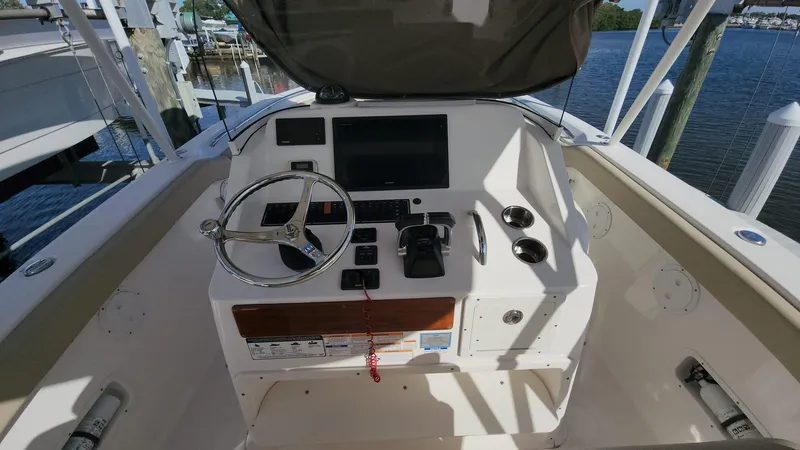 Slide: The Image of Pursuit S 280 Sport 2017 - 60