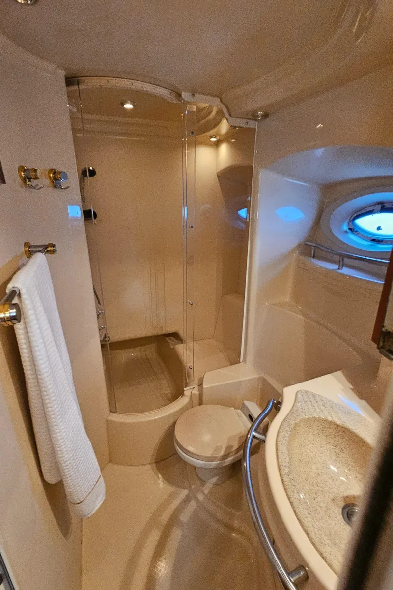 Slide: The Image of Luxurious bathroom in a 2002 Maxum 4600 SCB Limited Edition yacht. - 41