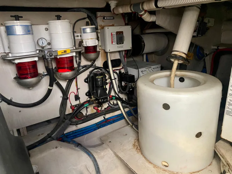 Slide: The Image of Sea Ray 47 Sedan Bridge 2008 - 14