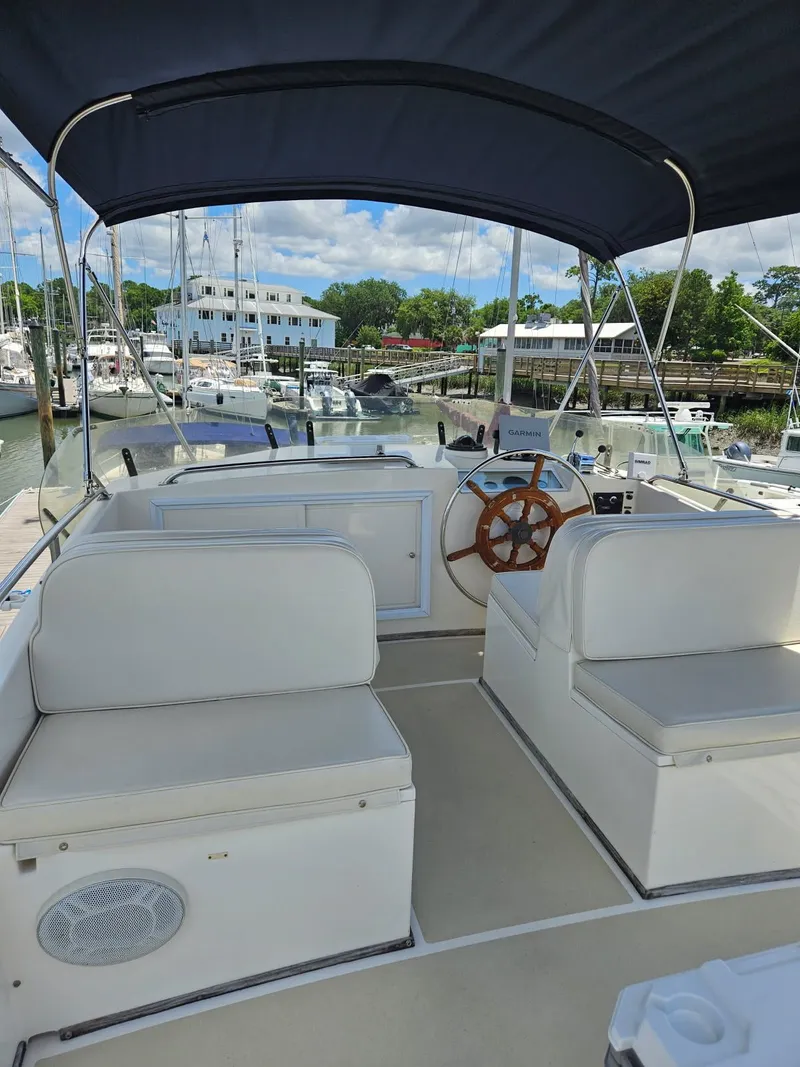 Slide: The Image of Sea Ray 47 Sedan Bridge 2008 - 35