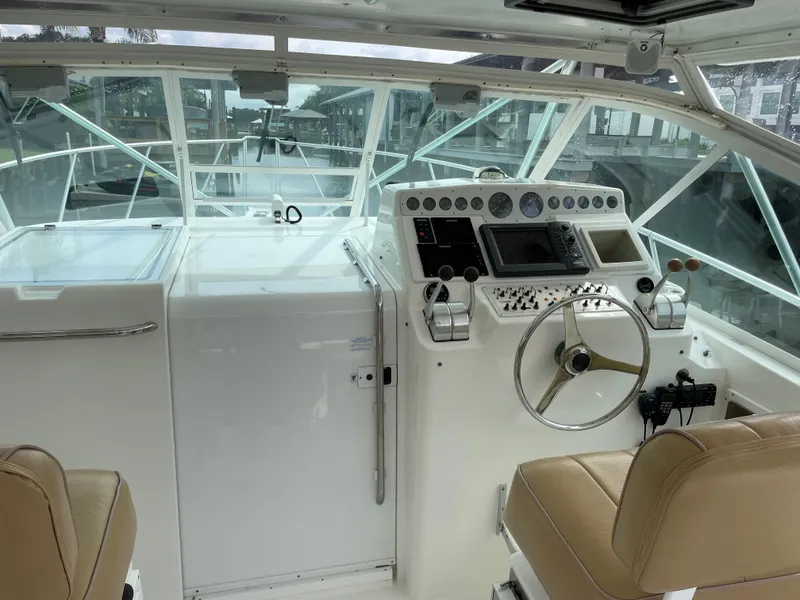 Slide: The Image of Cabo Express 35 - Reelistic - Helm Area - 17