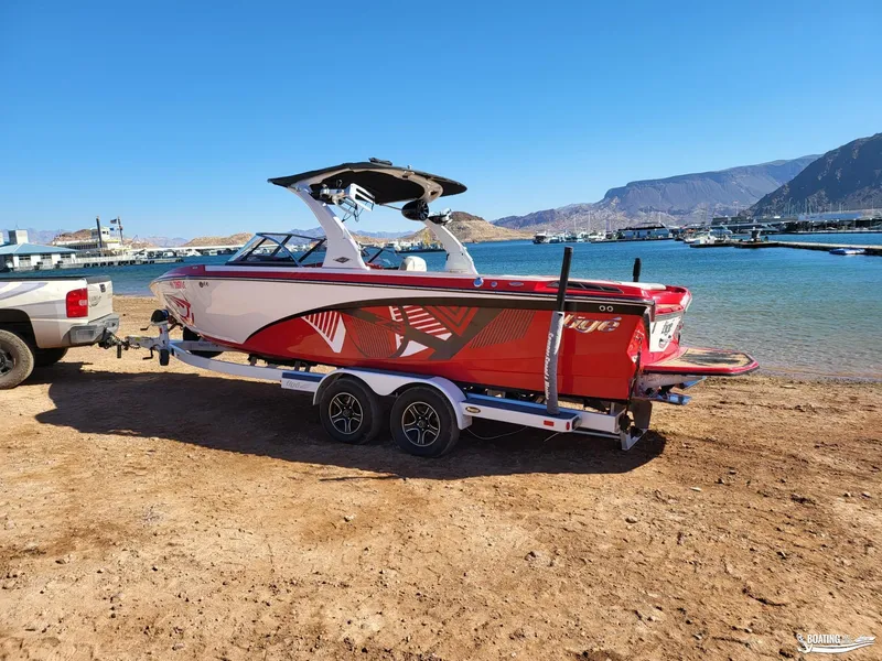 Slide: The Image of 2016 Tigé Z3 boat on trailer by lakeside, ready for launch. - 9