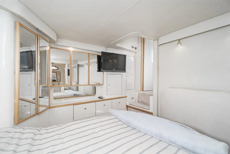 Slide: The Image of Sea Ray 420 Aft Cabin 1997 - 52