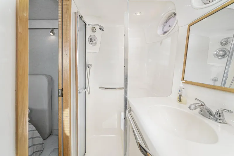 Slide: The Image of Sea Ray 420 Aft Cabin 1997 - 56