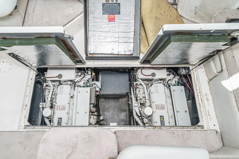 Slide: The Image of Sea Ray 420 Aft Cabin 1997 - 57