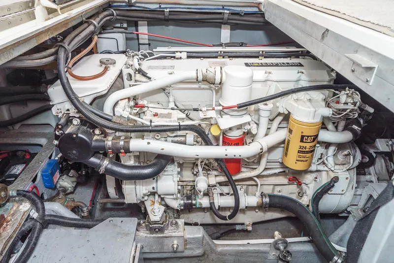 Slide: The Image of Sea Ray 420 Aft Cabin 1997 - 58