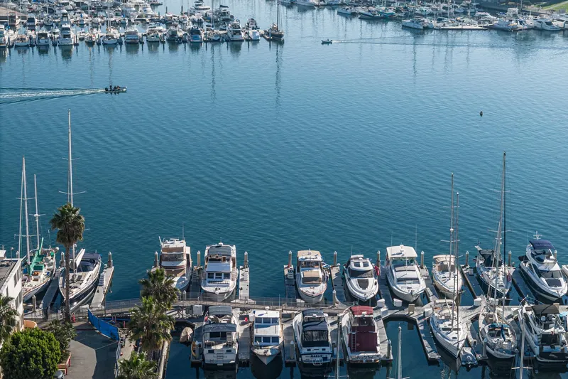 Slide: The Image of Sea Ray 420 Aft Cabin 1997 - 63