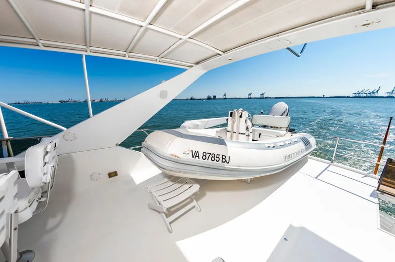 Slide: The Image of Tender and Davit - 18