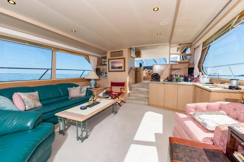 Slide: The Image of Salon - 21