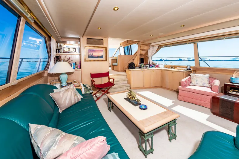 Slide: The Image of Salon - 22