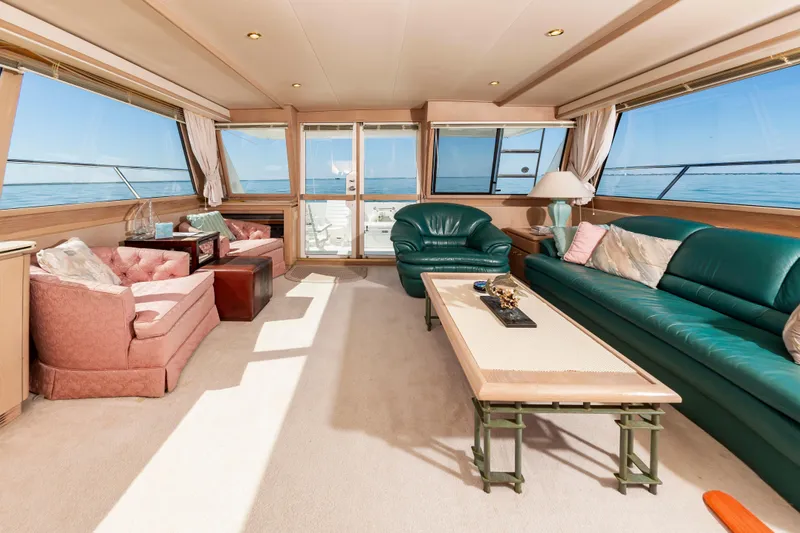 Slide: The Image of Salon - 23