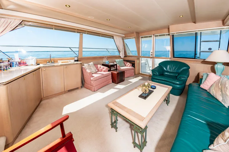 Slide: The Image of Salon - 24