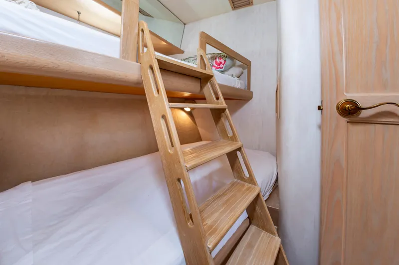 Slide: The Image of Lower Bunk - 39