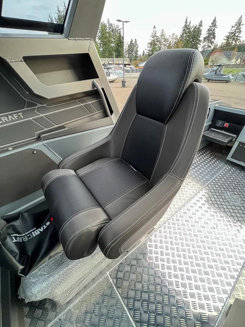 Slide: The Image of Stabi-Craft 1850 SuperCab 2026 - 12