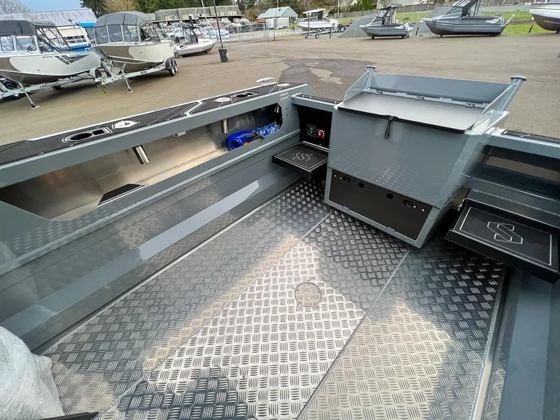 Slide: The Image of Stabi-Craft 1850 SuperCab 2026 - 16