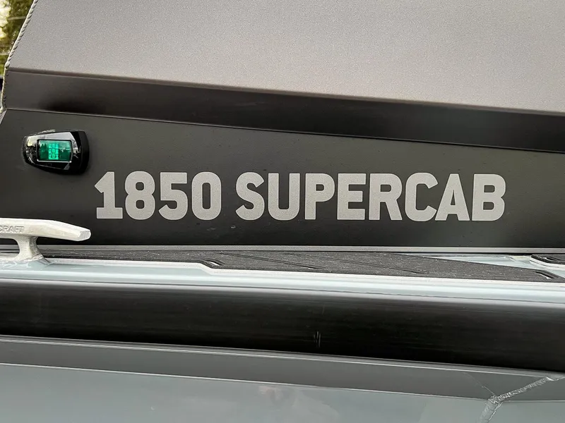 Slide: The Image of Stabi-Craft 1850 SuperCab 2026 - 22