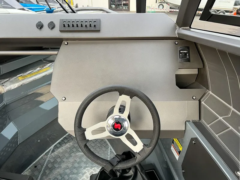 Slide: The Image of Stabi-Craft 1850 SuperCab 2026 - 9