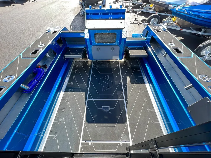 Slide: The Image of Stabi-Craft 2500 Ultracab XL 2026 - 20