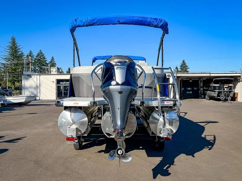 Slide: The Image of Godfrey Monaco 235 Split Bench 2023 - 4