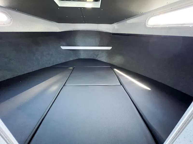 Slide: The Image of North River 3100 SXL 2026 - 8