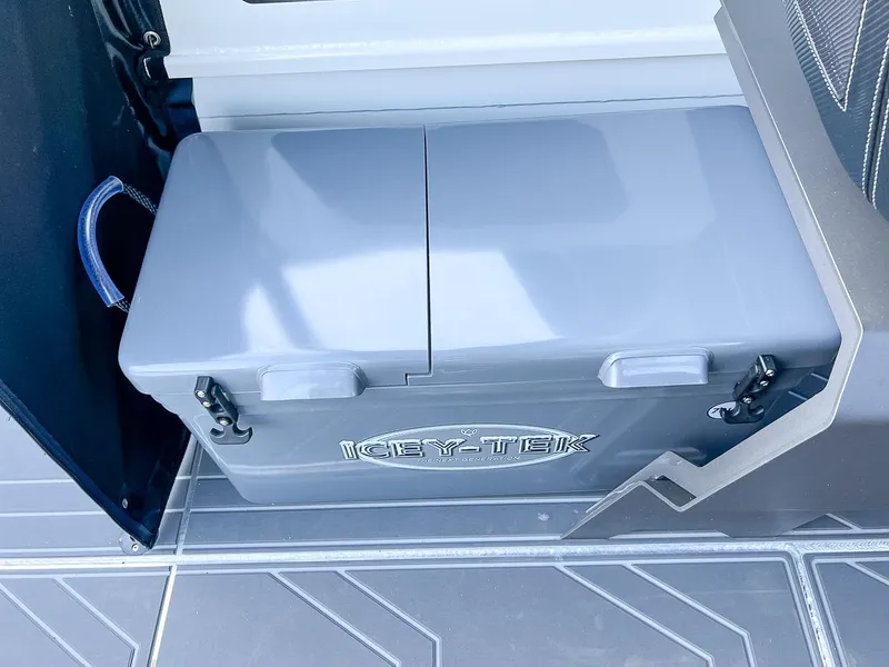 Slide: The Image of Icey-Tek cooler on 2025 Stabicraft 2050 Supercab boat deck. - 14