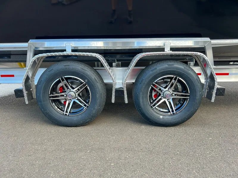 Slide: The Image of North River 24' Seahawk 2026 - 23