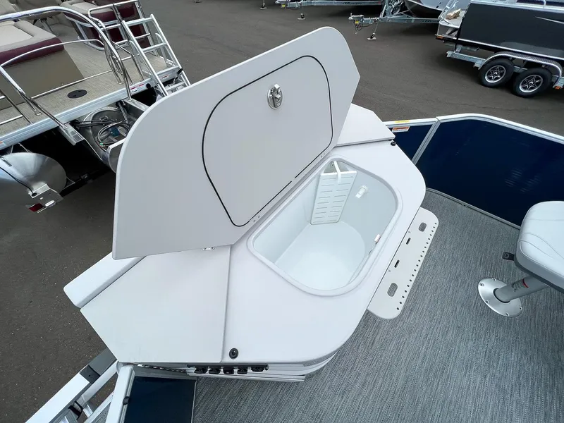 Slide: The Image of Godfrey SW 2286 FS 2023 - 15