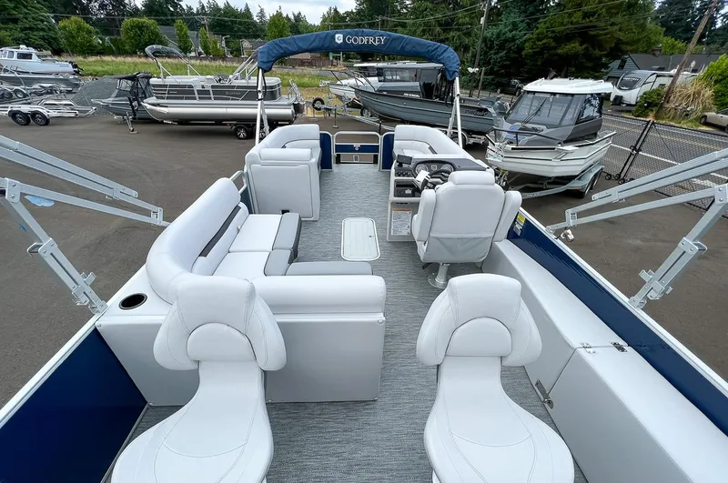 Slide: The Image of Godfrey SW 2286 FS 2023 - 16