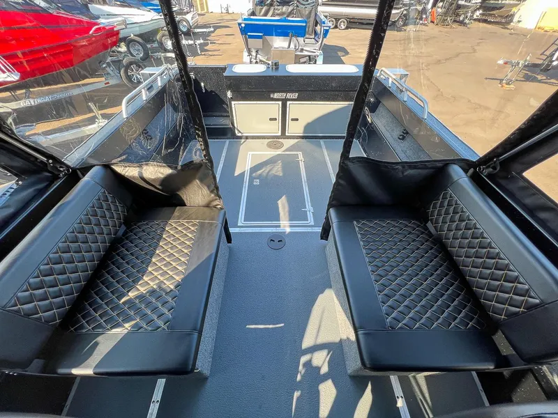 Slide: The Image of North River 21 Seahawk 2026 - 15